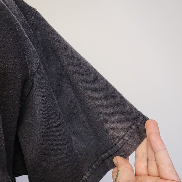 True Vintage 90s Kiss XL Hottest Band in the World Limited Edition T-Shirt READ - Picture 13 of 13